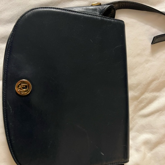 Meet your Posher, Jane - Picture 5 of 7